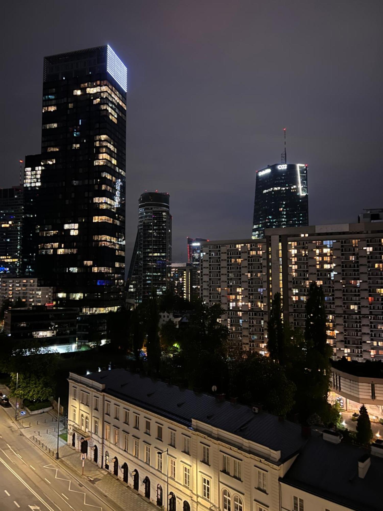 Mia Warsaw - Krolewska ภายนอก รูปภาพ